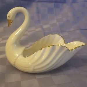 Vintage Lenox Swan w/gold trim